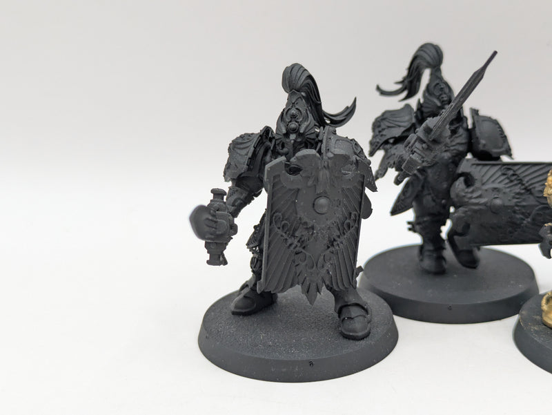 Warhammer 40k: Adeptus Custodes Custodian Guard (BA098)