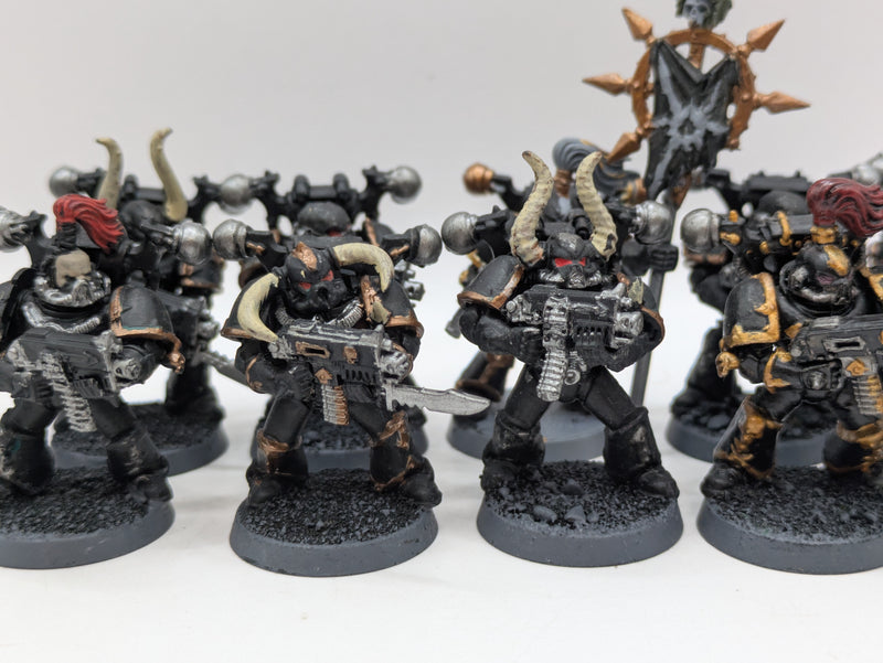 Warhammer 40k: Chaos Space Marines Old Legionaires (BA153)