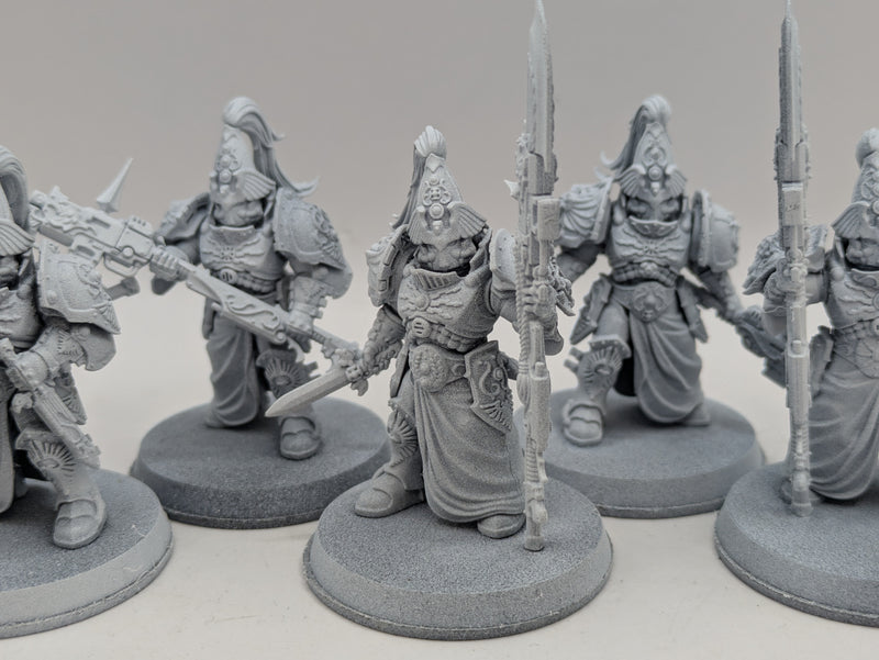 Warhammer 40k: Adeptus Custodes Custodian Wardens (AD089)