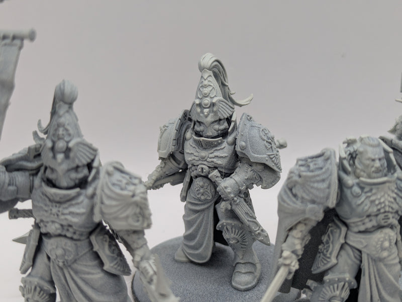 Warhammer 40k: Adeptus Custodes Custodian Wardens (AF042)