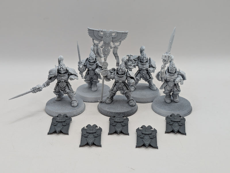 Warhammer 40k: Adeptus Custodes Custodian Guard (BH021)