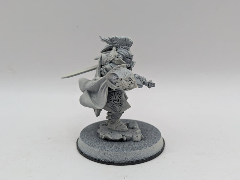 Warhammer 40k: Adeptus Custodes Blade Champion (BJ135)