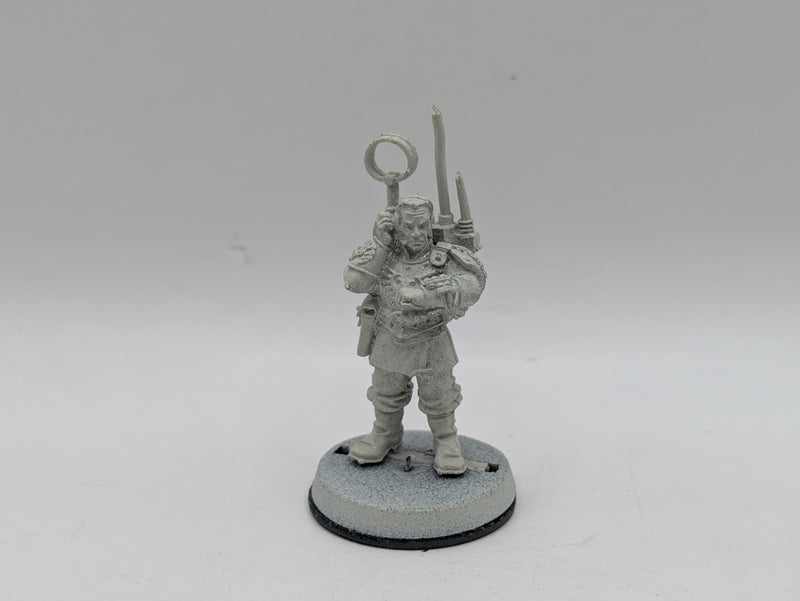 Warhammer 40k: Astra Militarum Regiment Advisors and Lieutenant (BJ132)