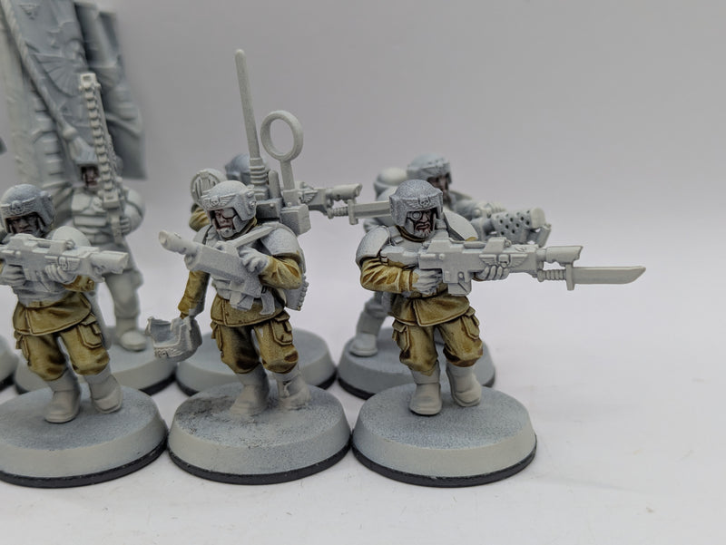 Warhammer 40k: Astra Militarum Cadian Shock Troops (AE040)