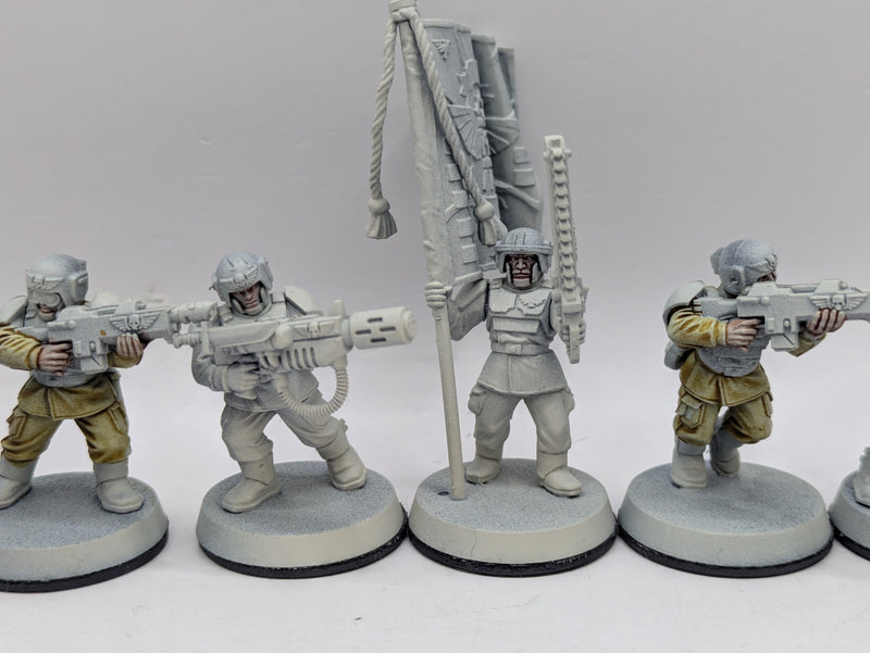 Warhammer 40k: Astra Militarum Cadian Shock Troops (AE040)