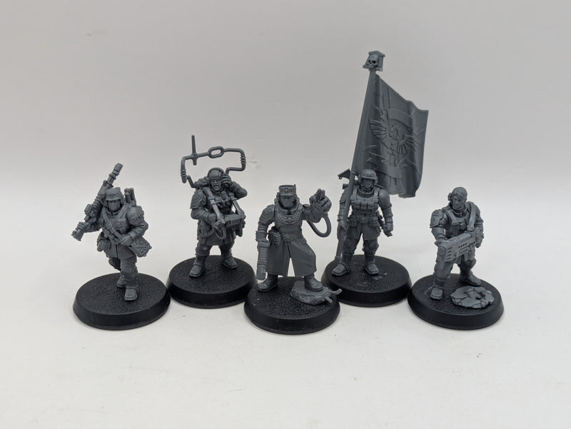 Warhammer 40k: Astra Militarum Cadian Command Squad (BJ004)