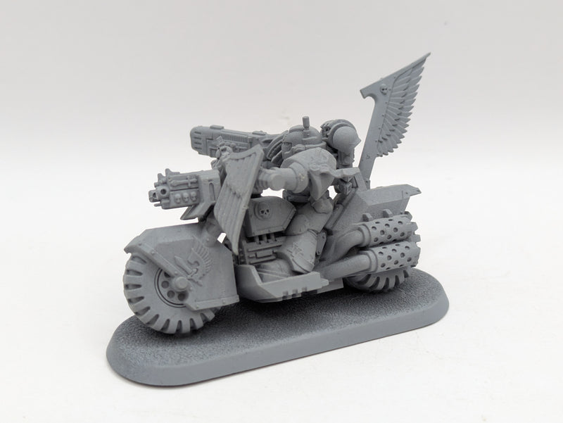 Warhammer 40k: Space Marine Bikes (AW023)