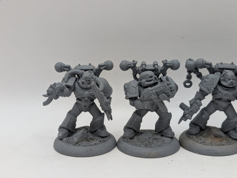 Warhammer 40k: Chaos Space Marines Old Legionaires (AH090)