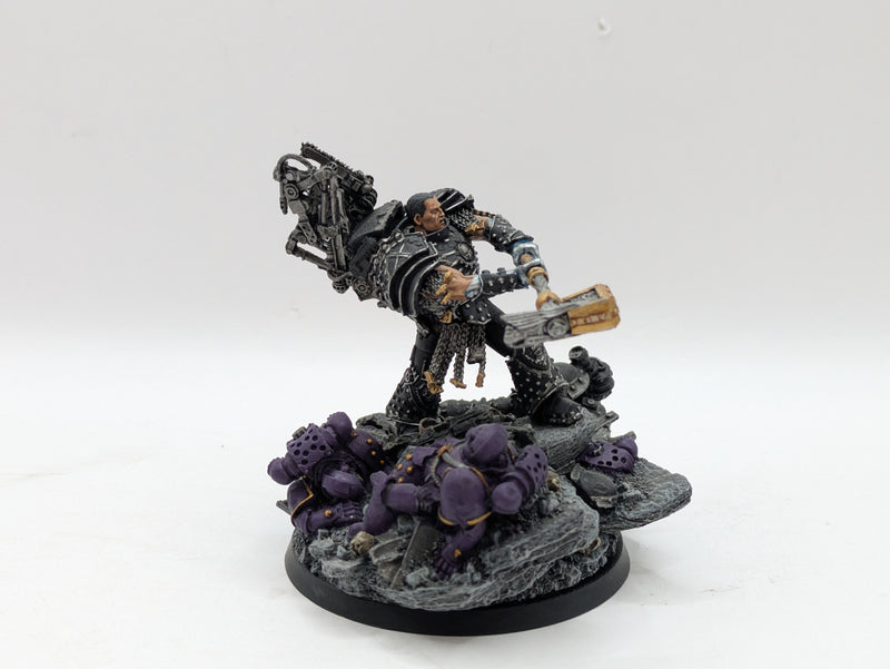 Warhammer Horus Heresy: Space Marine Primarch Ferrus Manus - Well Painted (AR017)