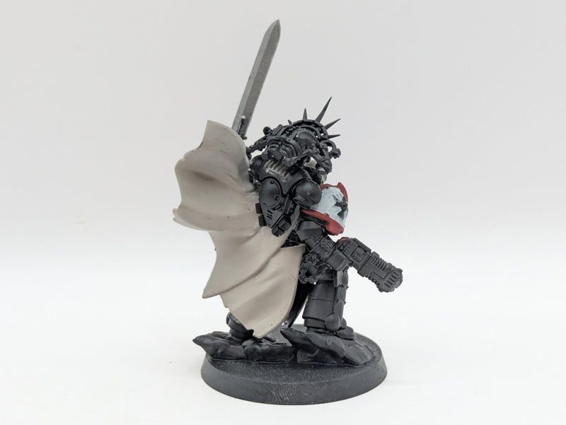Warhammer 40k: Space Marines Black Templars Marshal (BJ087)