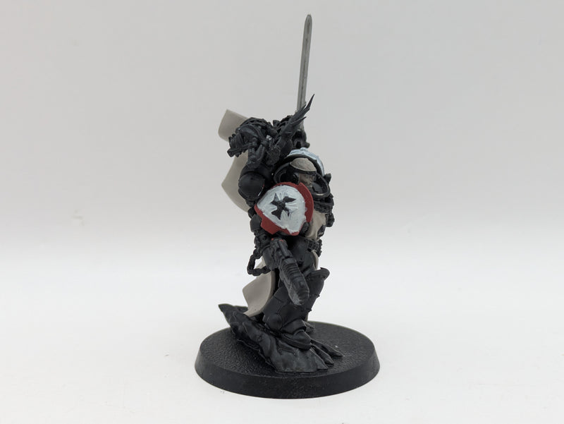 Warhammer 40k: Space Marines Black Templars Marshal (BJ087)