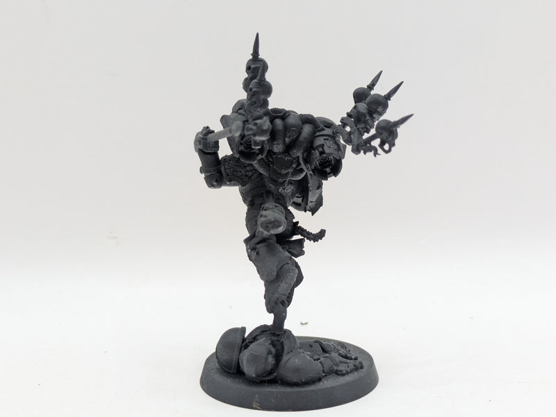 Warhammer 40k: Chaos Space Marines Haarken Worldclaimer (BC073)