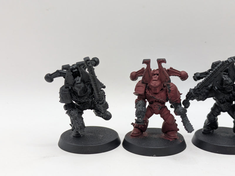 Warhammer 40k: Chaos Space Marines Old Khorne Berzerkers (AA010)