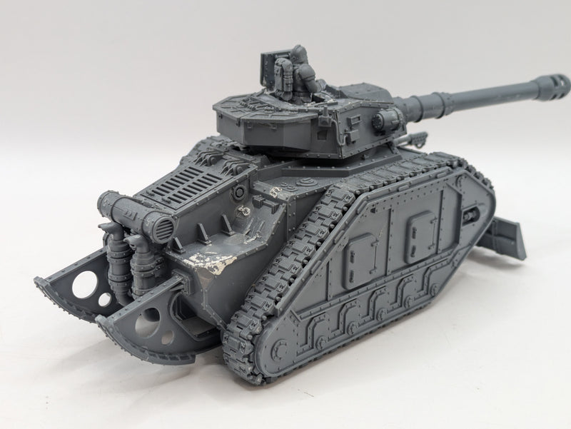 Warhammer Horus Heresy: Solar Auxilia Leman Russ Assault Tank (BF013)