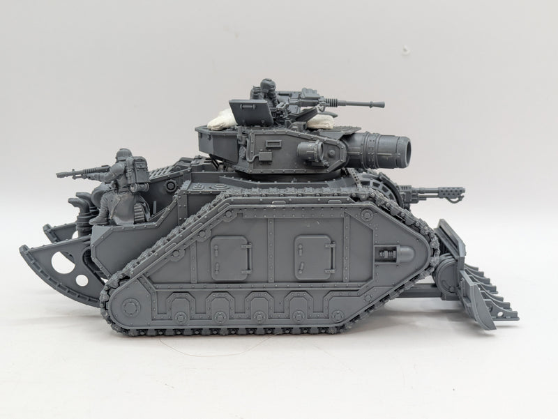 Warhammer Horus Heresy: Solar Auxilia Leman Russ Assault Tank (AU092)