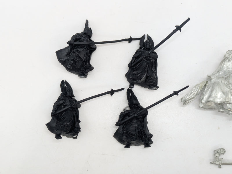 Warhammer Lord of the Rings: Guards of the Fountain Court and King Elessar (AZ106)