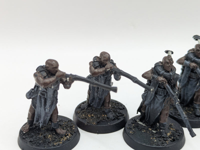 Warhammer Lord of the Rings: Mahud Warriors with Blowpipes (BI111)