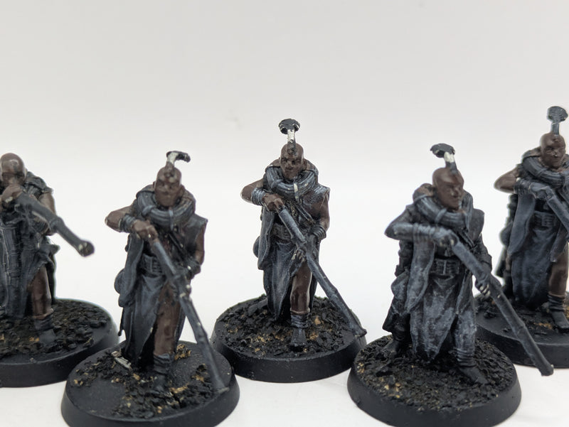 Warhammer Lord of the Rings: Mahud Warriors with Blowpipes (BI111)
