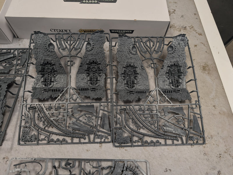 Warhammer 40k Necrons Tesseract Vault - Complete BD374