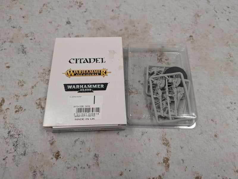 Warhammer 40k Tau Krootox - Finecast - In Box AV203