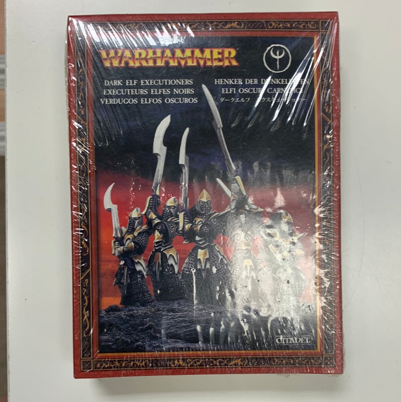 Warhammer Fantasy Dark Elf Executioners BNIB OOP (AM012)