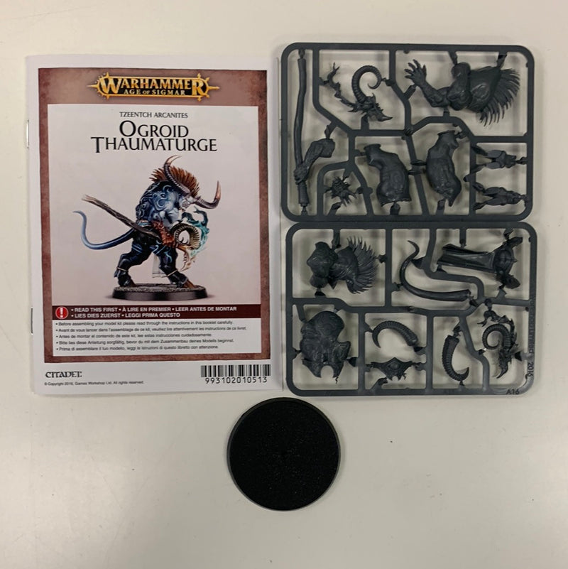 Tzeentch Arcanites Ogroid Thaumaturge NIB (AV711)