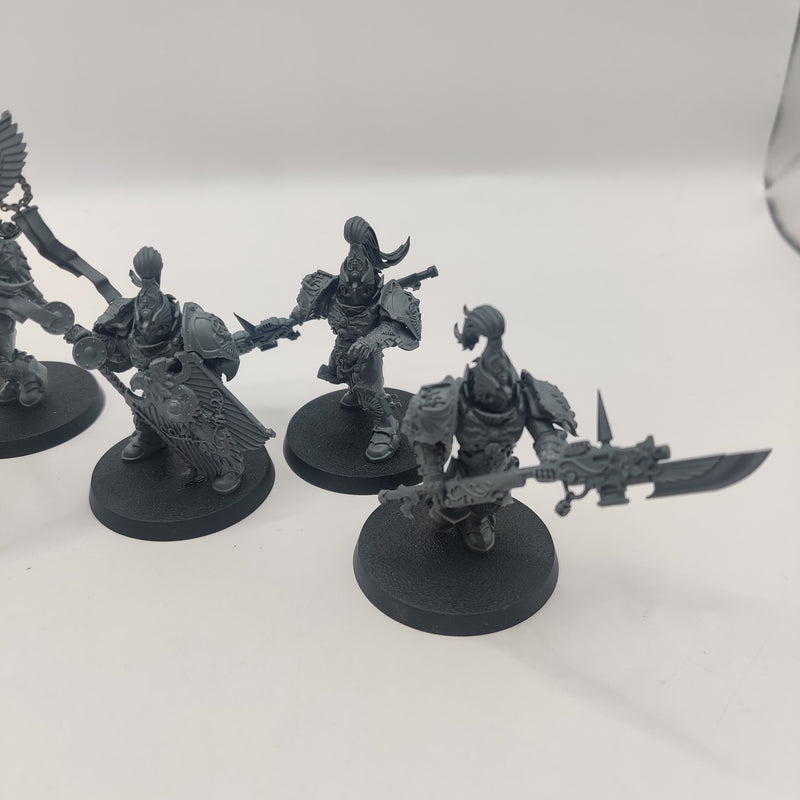 Warhammer 40k Adeptus Custodes Custodian Guard Squad AT146