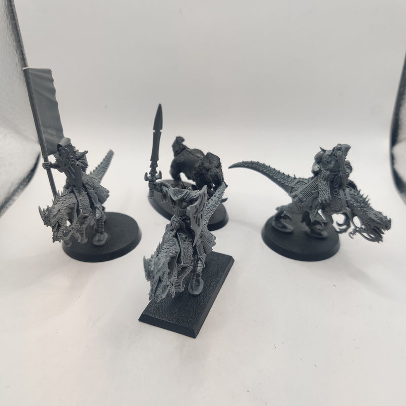 Warhammer Fantasy Dark Elf Cold One Knights x3 AT240-0327