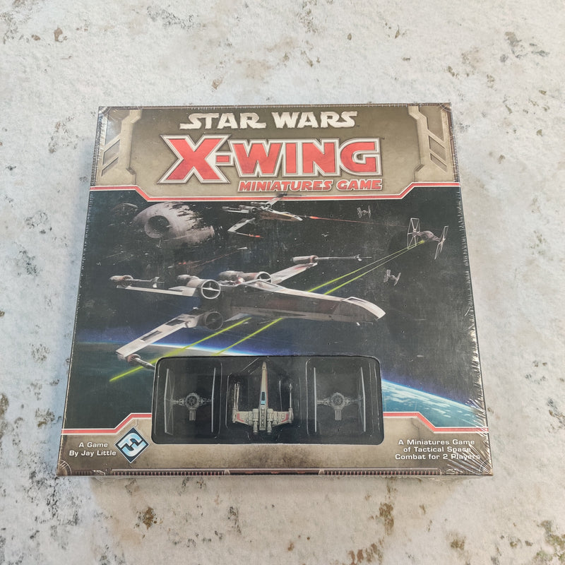 Star Wars X-Wing Starter Set 1st Edition OOP Sealed BD064