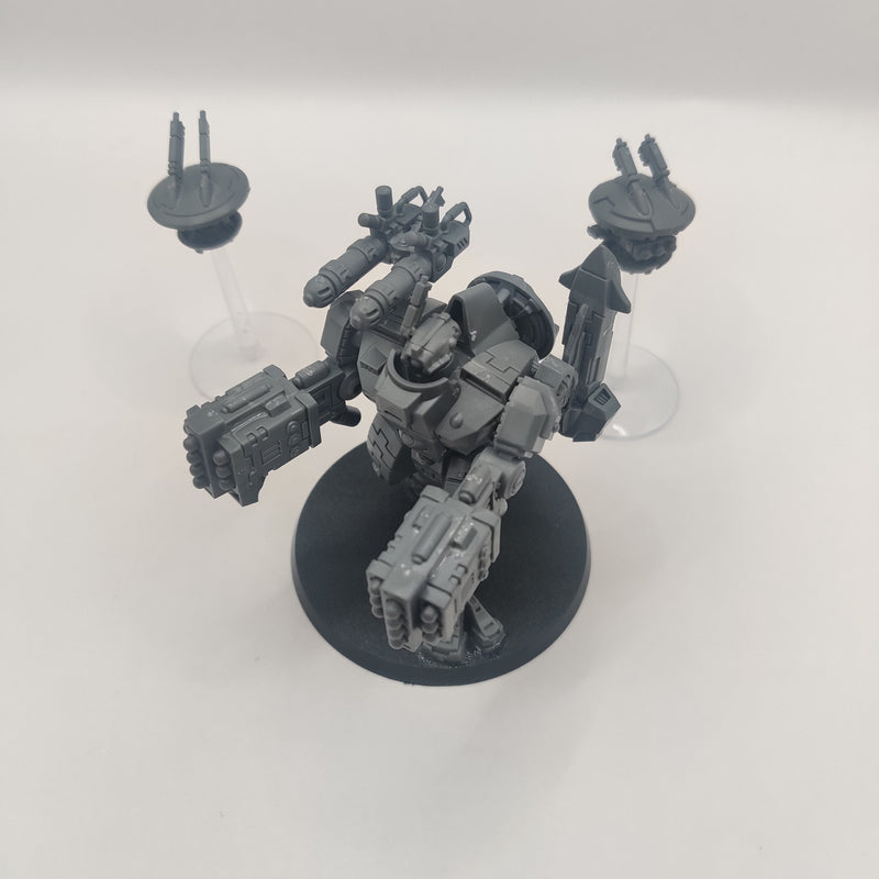 Warhammer 40k T'au Empire XV88 Broadside Battlesuit with Missile Pods AW195