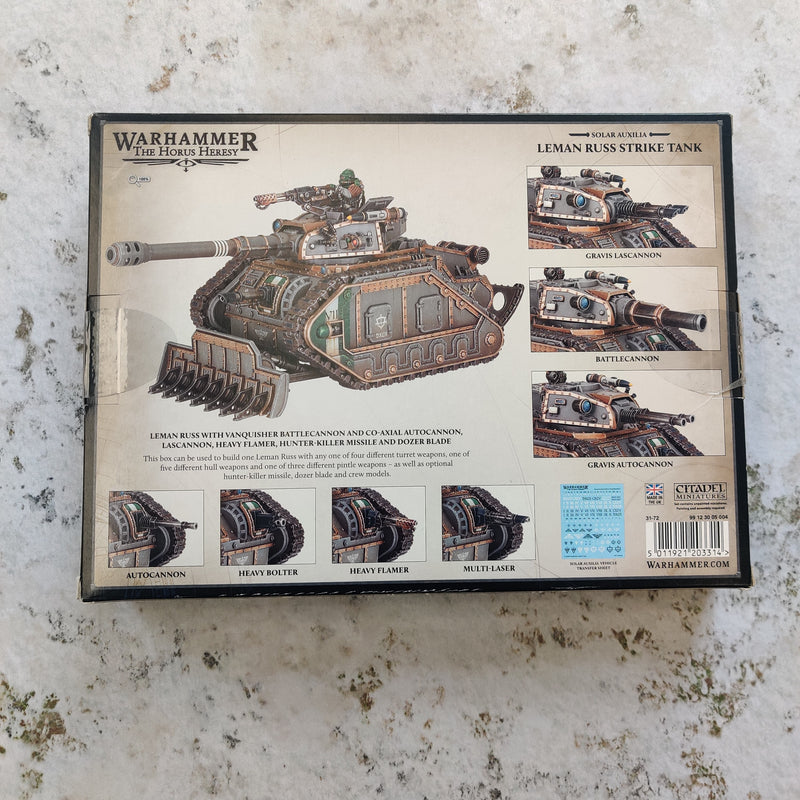 Horus Heresy Solar Auxilia Leman Russ Strike Tank - Damaged Box AV176