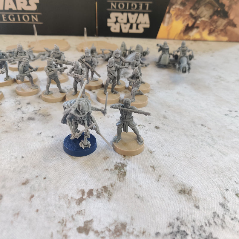 Star Wars Legion Clone Wars Clone Half x2 with Dice and Cards AY224