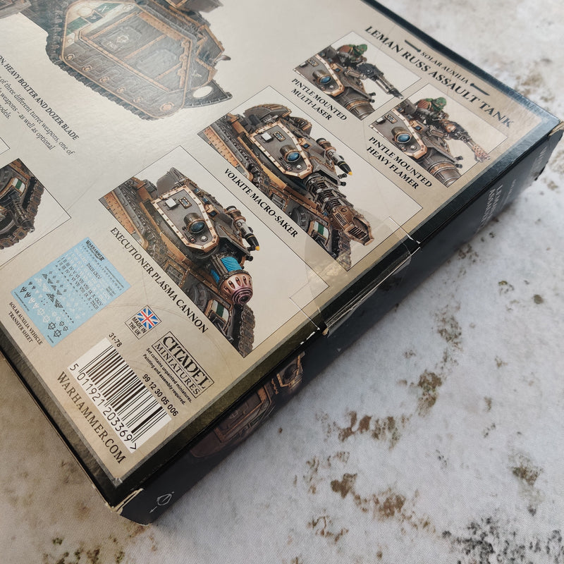 Horus Heresy Solar Auxilia Leman Russ Assault Tank - Damaged Box AV175