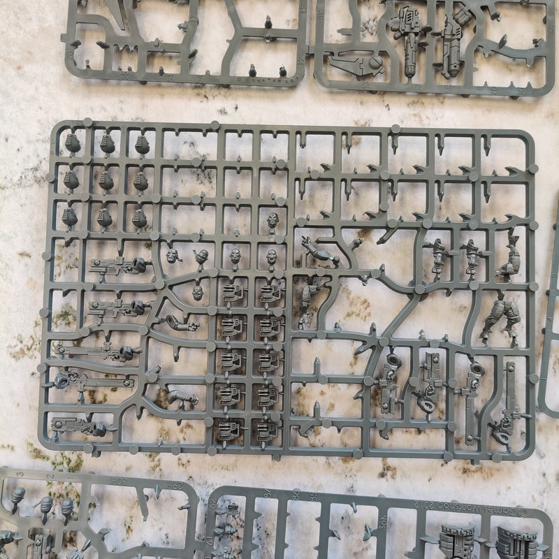 Warhammer 40k Tau Empire Bits on Sprue AV178