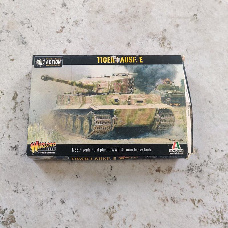 Bolt Action Tiger 1 Ausf. E - Incomplete AY158