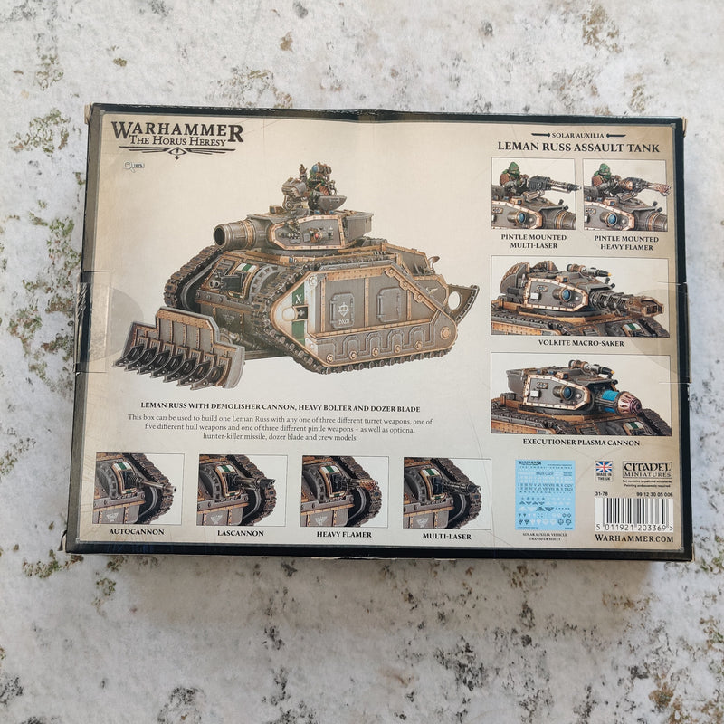 Horus Heresy Solar Auxilia Leman Russ Assault Tank - Damaged Box AV175