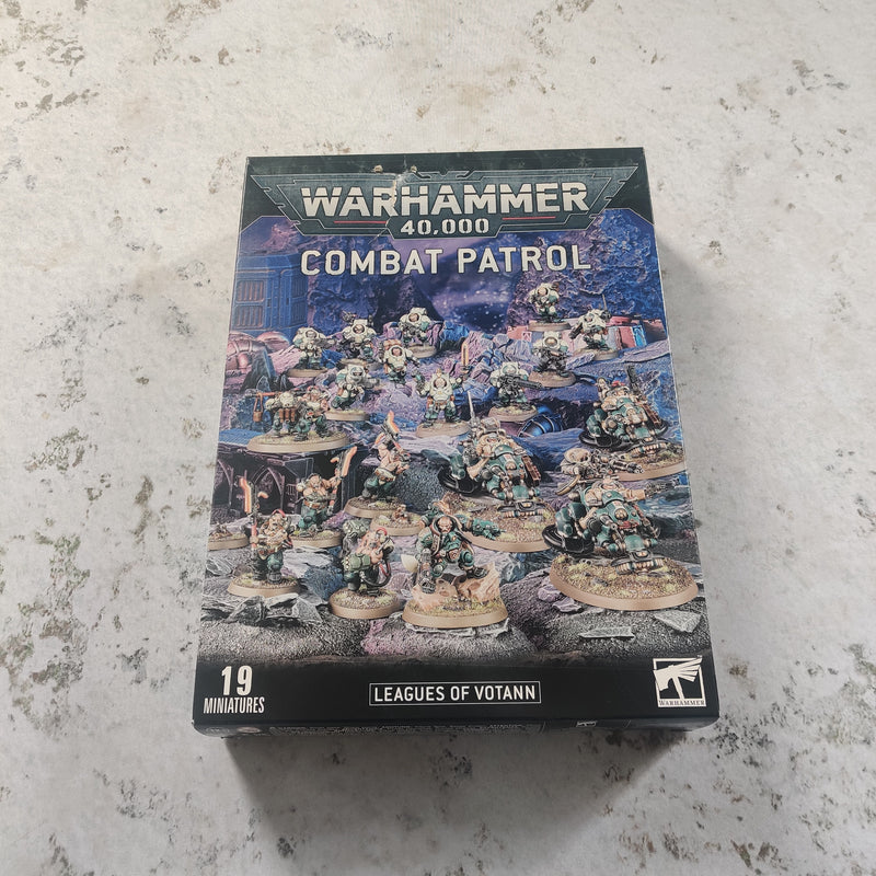 Warhammer 40k Leagues of Votann Combat Patrol - Damaged Box AY191