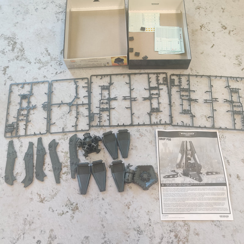 Warhammer 40k Space Marines Drop Pod - Part assembled AV063