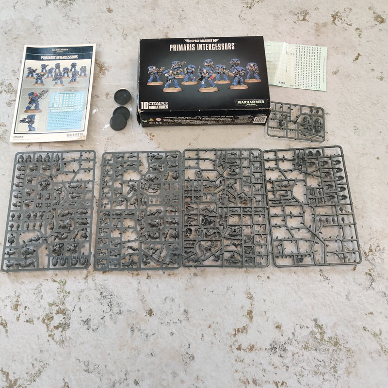 Warhammer 40k Space Marine Primaris Intercessors in box - Incomplete AV138