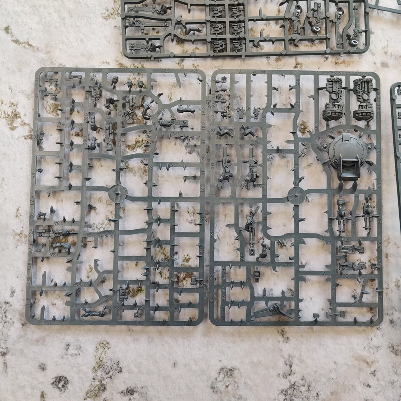 Warhammer 40k Tau Empire Bits on Sprue AV178