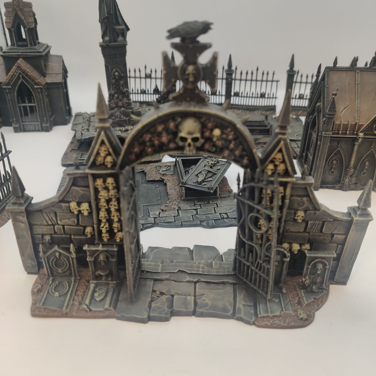 Bâtiment Décor PEINT Pour Figurines 28/32mm - Warhammer 9e, AoS, SdA - France