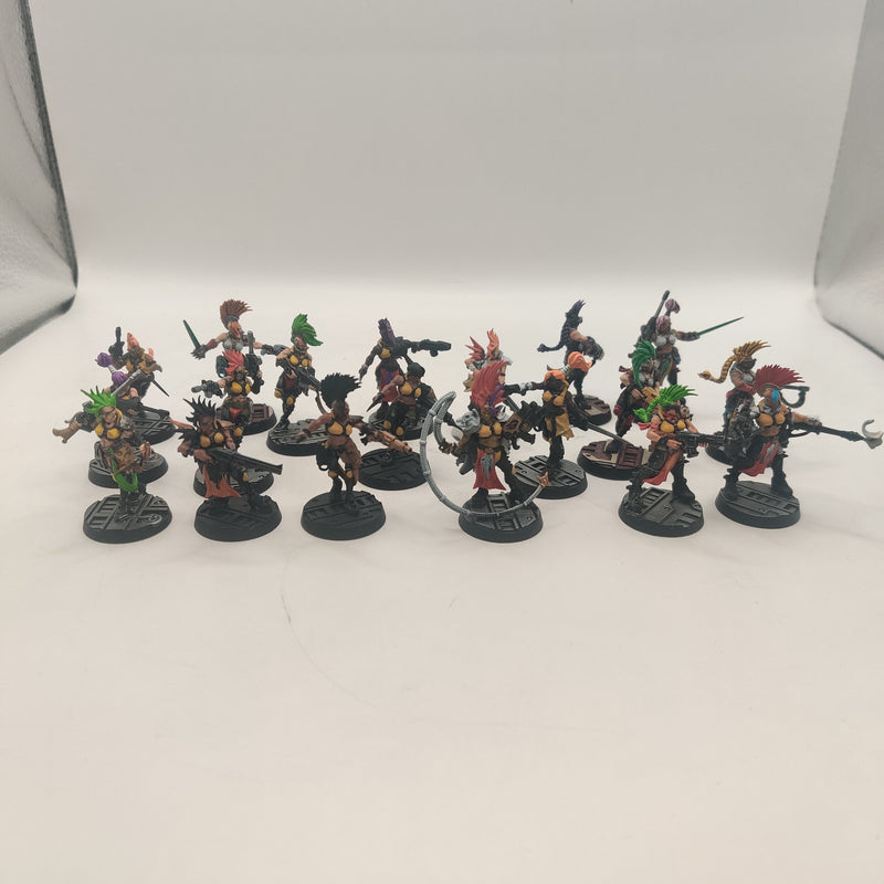 Necromunda Large Escher Gang - Part Painted AA170-0321