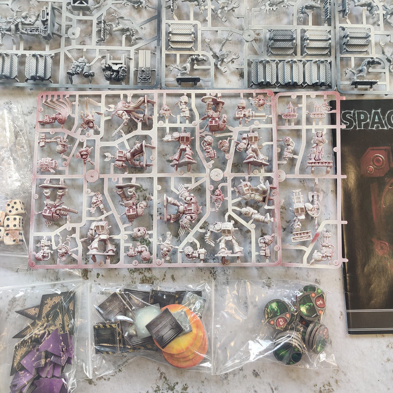 Space Hulk 4th Edition Boxed Game - Complete on Sprue AV164