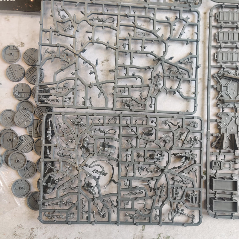 Necromunda Hive War Boxed Set - Part Assembled BB204