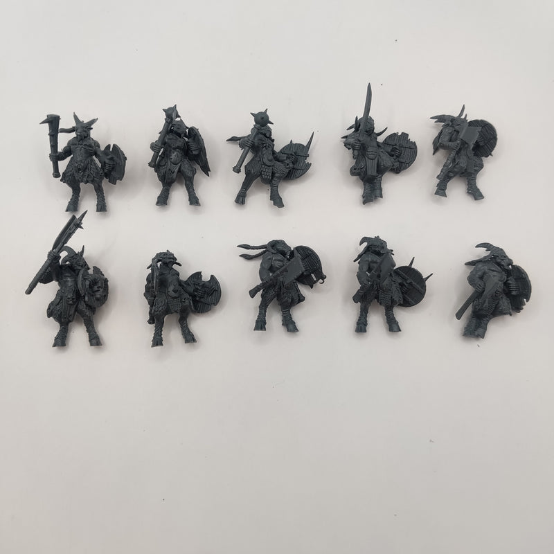 Warhammer The Old World Beastmen Gors x10 AD034