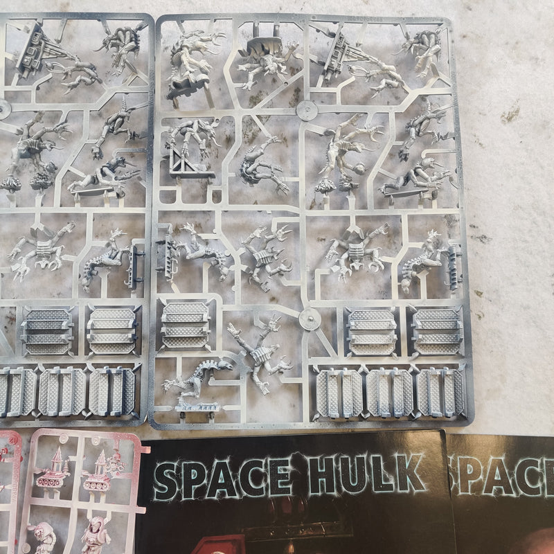 Space Hulk 4th Edition Boxed Game - Complete on Sprue AV164