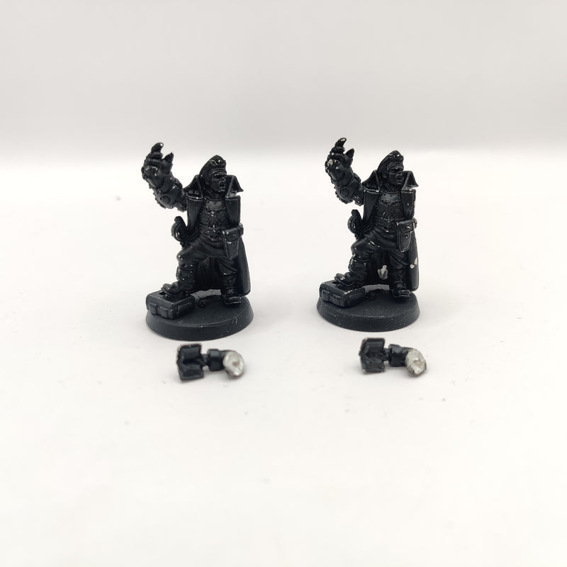 Warhammer 40k Astra Militarum Commissar with Powerfist x2 Metal BC160