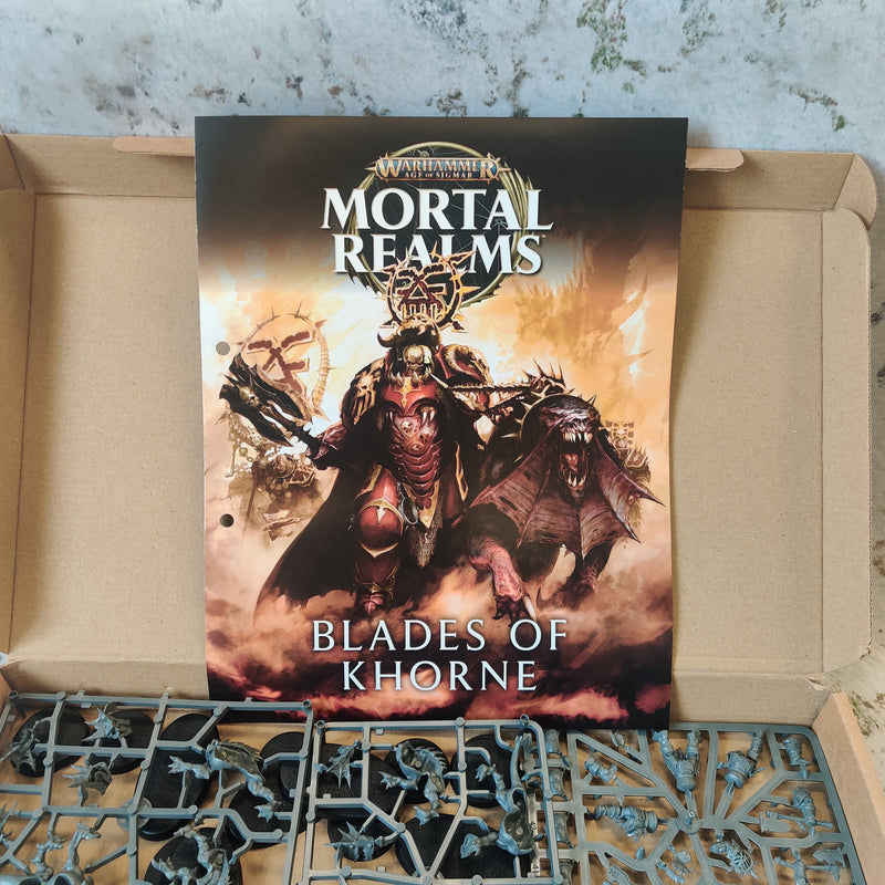 Age of Sigmar Mortal Realms Premium Kit 4 Blades of Khorne BD004