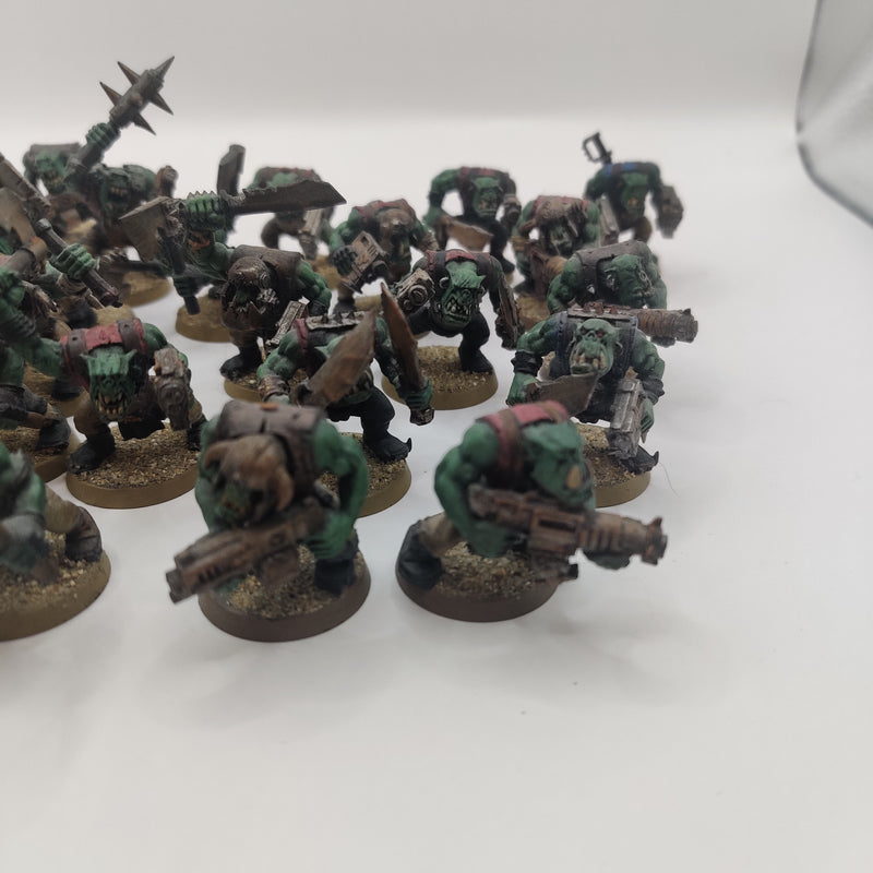 Warhammer 40k Ork Boyz x24 Painted AT245