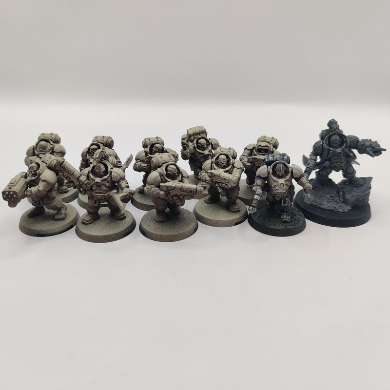 Warhammer 40k Leagues of Votann Hearthkyn Warriors wih Khal AH056